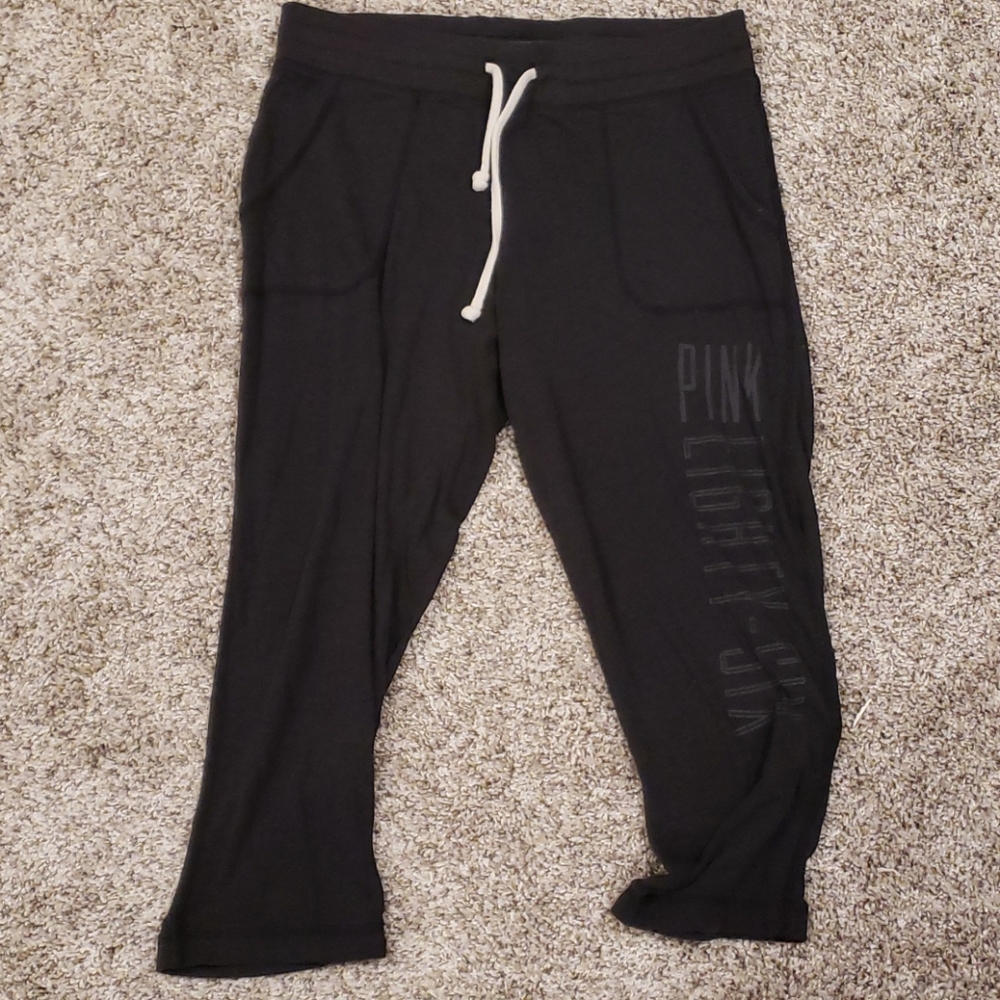 VS Capris